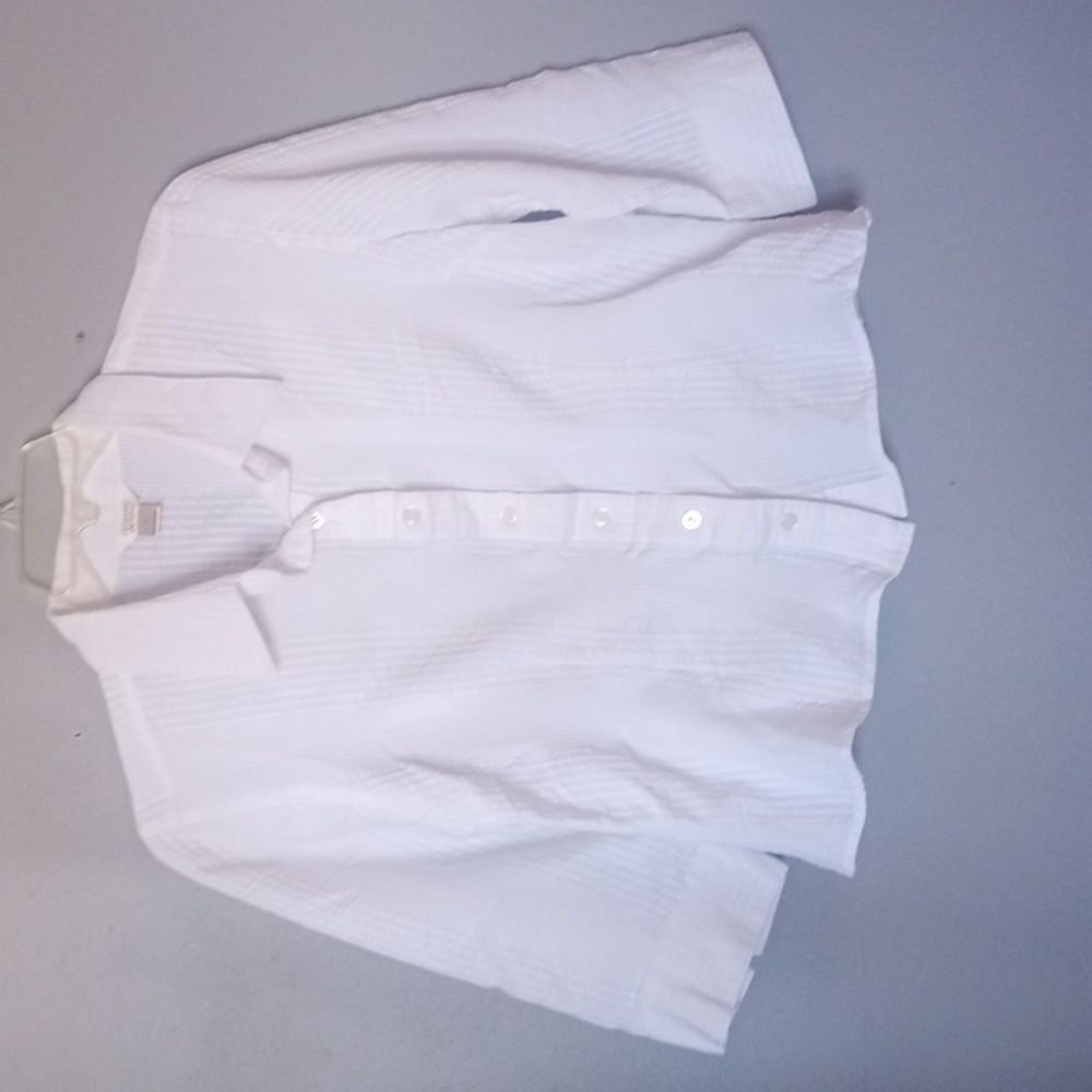 Christopher & Banks Women's White Button-Up Blouse Size Large
